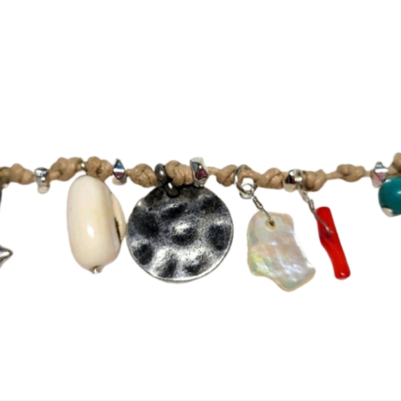 โข๐ผ๐๐โข๐๐๐พ๐๐๐ผ๐พ๐โข - Picture 3 of 14